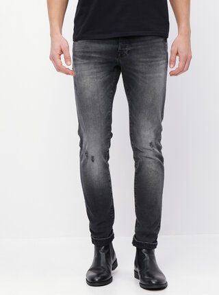 Skinny fit