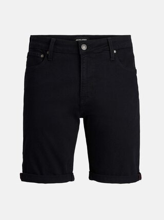Pantaloni scurti